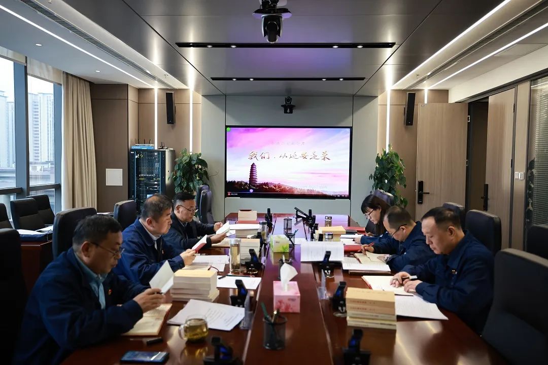 創新研究院黨委扎實推進主題教育 用行動描繪“發展之路” 創新研究院黨委扎實推進主題教育 用行動描繪“發展之路”