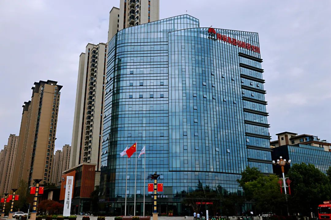 發揚“四千精神”,以學促干助推鋼鐵深加工產業鏈提升 發揚“四千精神”,以學促干助推鋼鐵深加工產業鏈提升