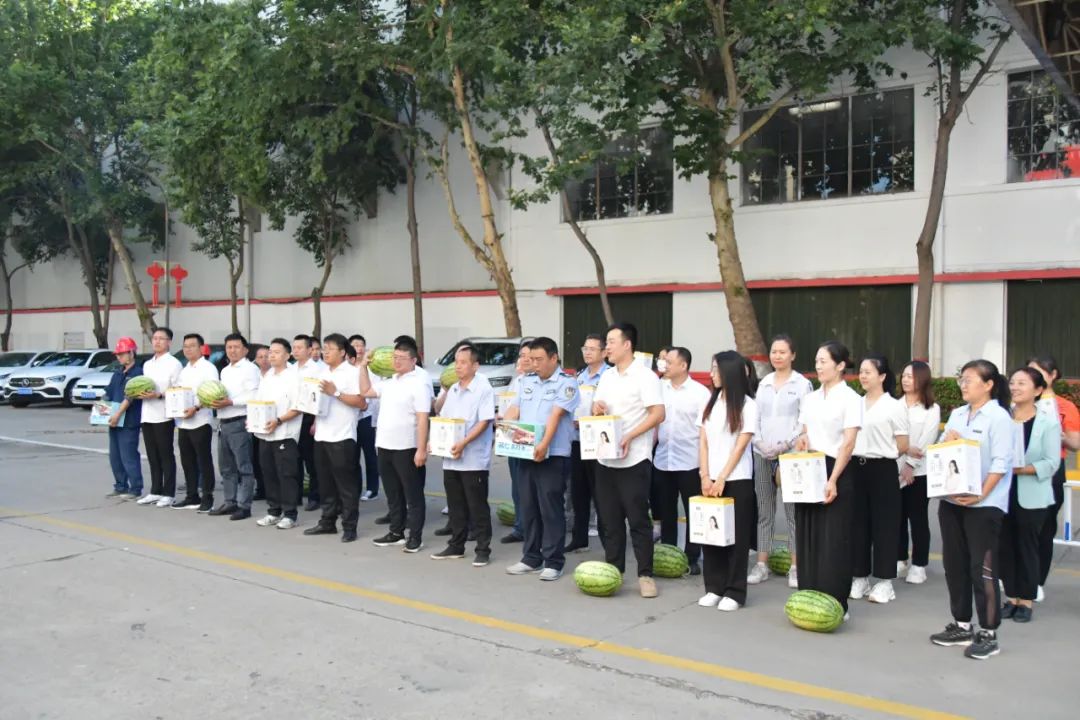 龍鋼集團(tuán):書寫有溫度的民生答卷 龍鋼集團(tuán):書寫有溫度的民生答卷