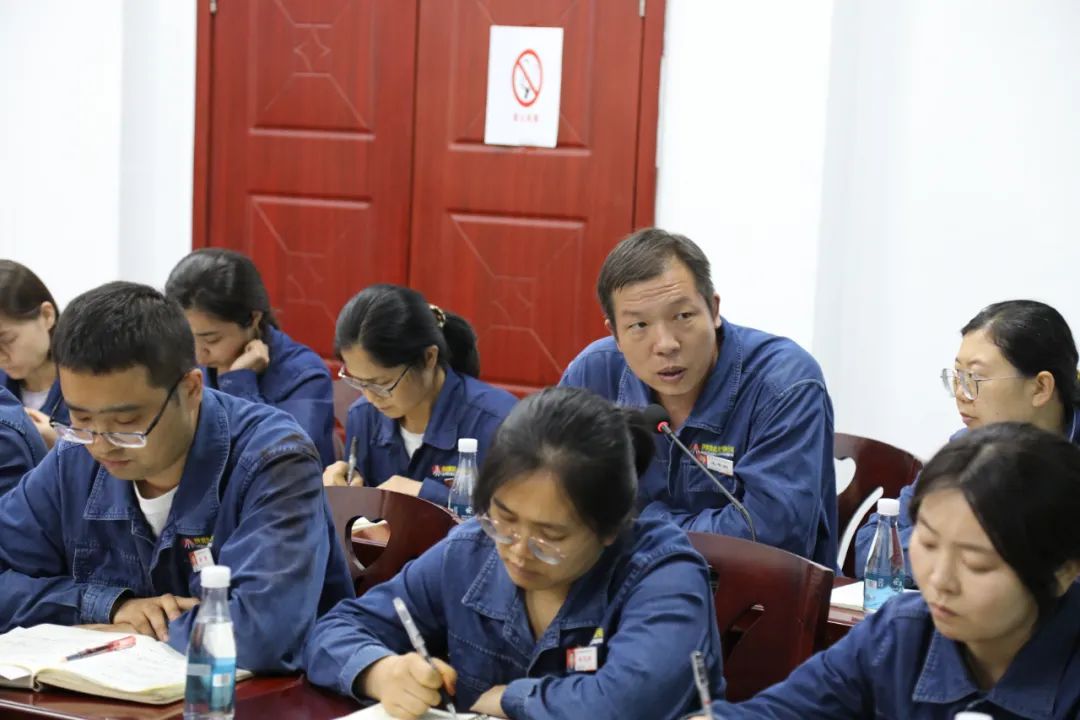 “事心雙解” 看他們?nèi)绾螌ΠY下藥 “事心雙解” 看他們?nèi)绾螌ΠY下藥