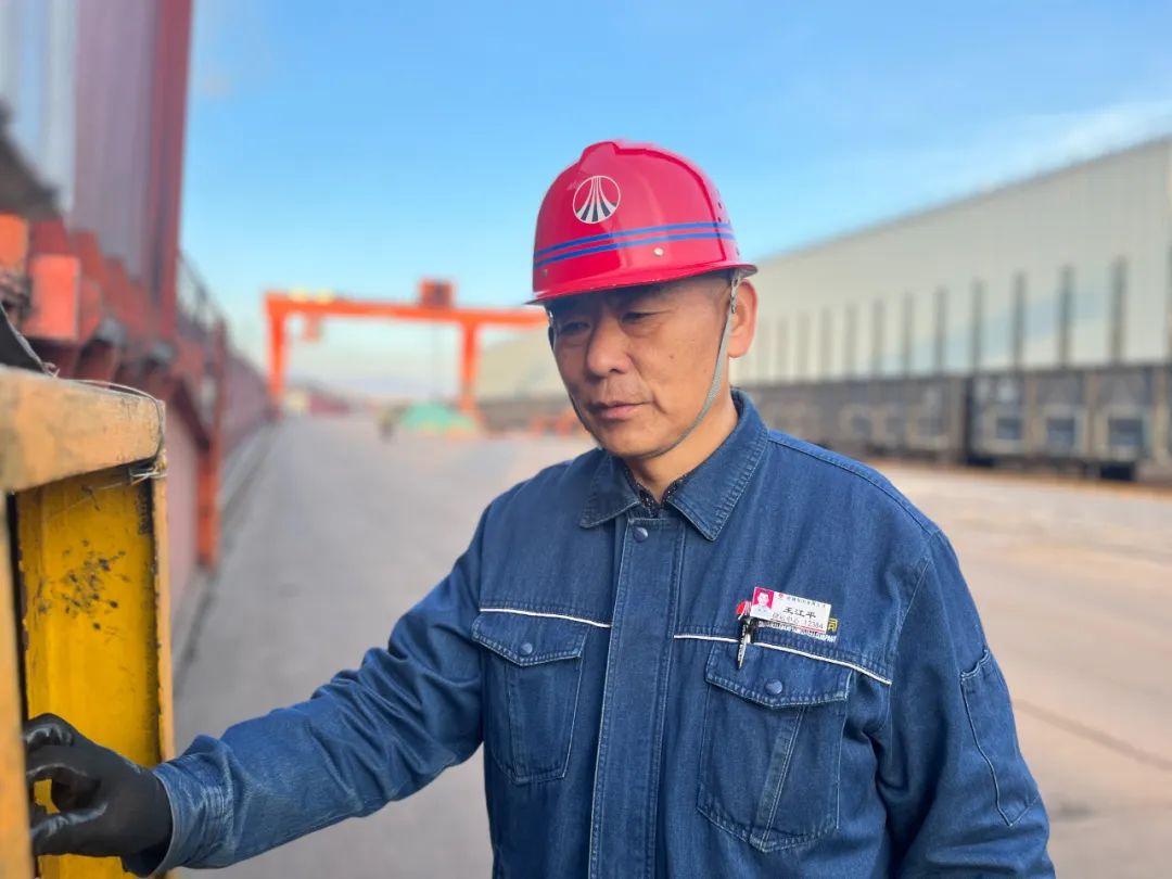 看！兩代人這樣守護“禹龍藍”