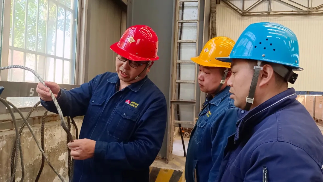 以學促練 以練為戰 提升全員應急處置能力 以學促練 以練為戰 提升全員應急處置能力