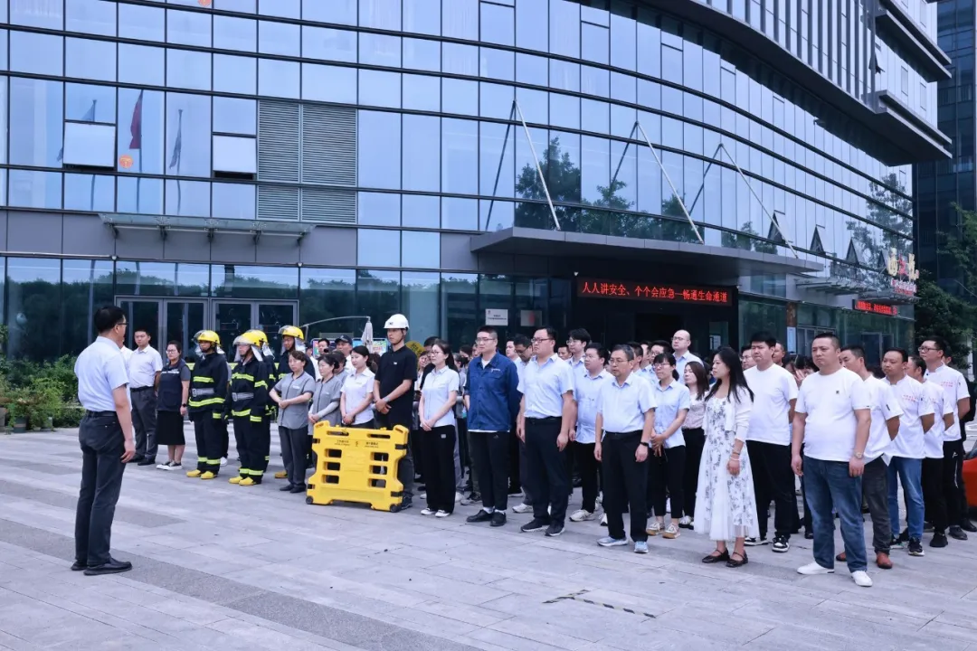 繃緊安全生產“弦” 安全意識入人心——創新研究院扎實開展“安全生產月”系列活動 繃緊安全生產“弦” 安全意識入人心——創新研究院扎實開展“安全生產月”系列活動