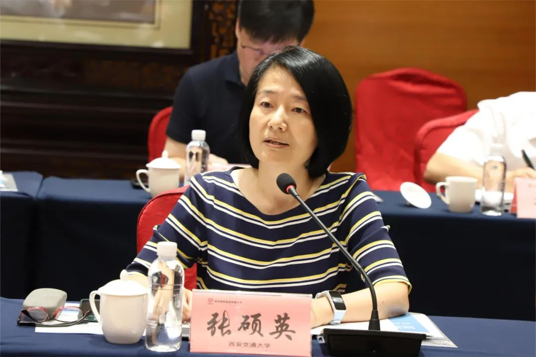 650MPa級高強鋼筋應用及技術研討會在陜鋼集團成功舉辦 650MPa級高強鋼筋應用及技術研討會在陜鋼集團成功舉辦