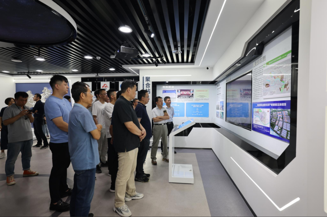 650MPa級高強鋼筋應用及技術研討會在陜鋼集團成功舉辦 650MPa級高強鋼筋應用及技術研討會在陜鋼集團成功舉辦