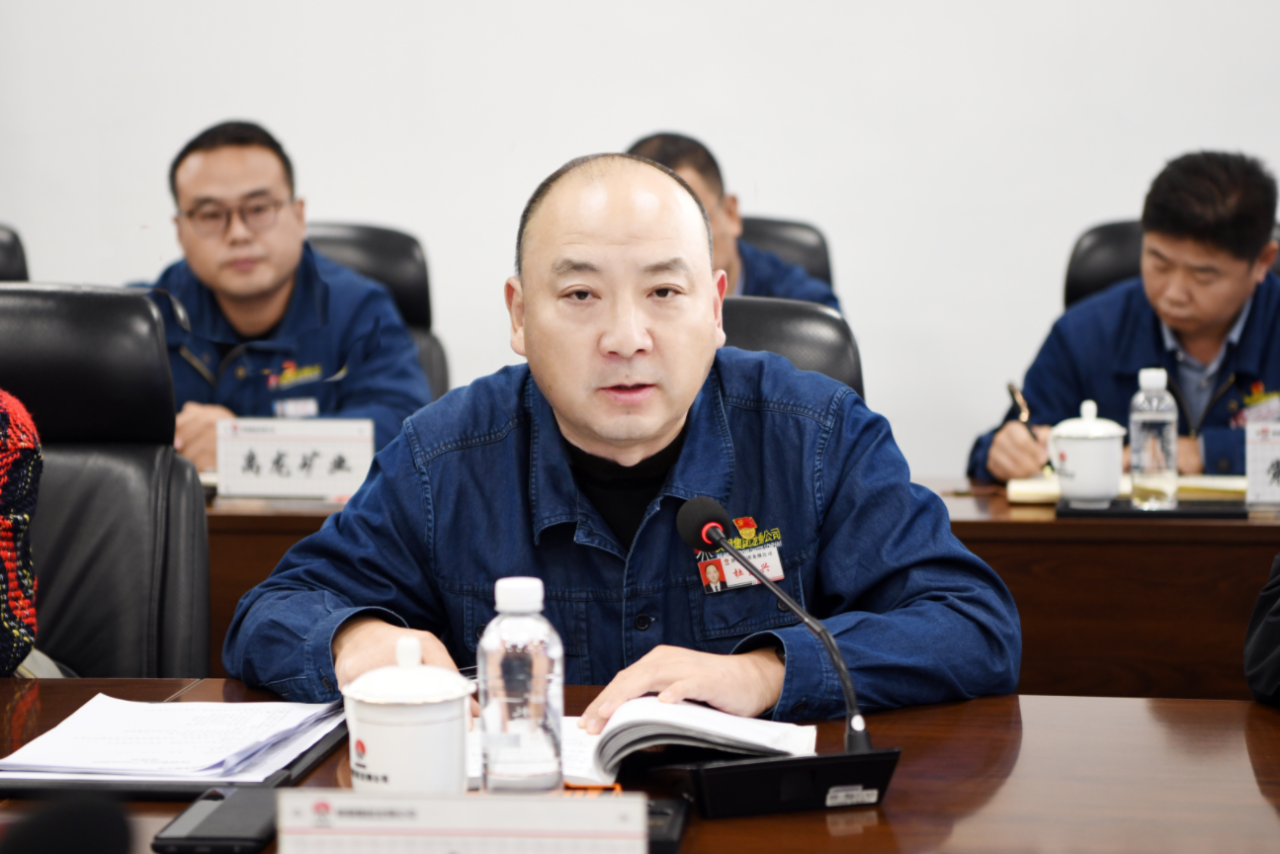 許曉增到龍鋼公司調研生產經營工作 許曉增到龍鋼公司調研生產經營工作
