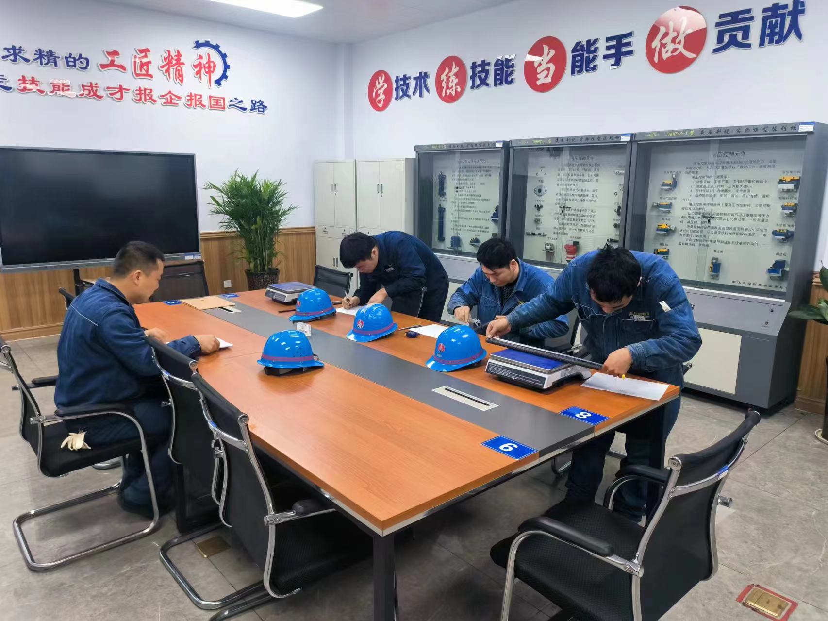 用好“533”管理法 激發班組“細胞”新活力 用好“533”管理法 激發班組“細胞”新活力