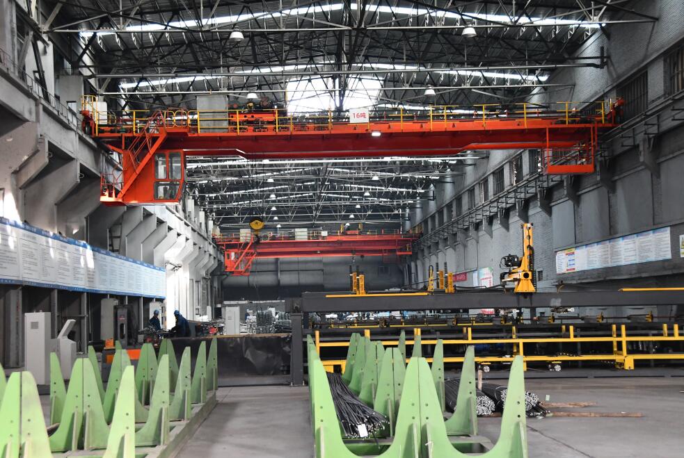 精準(zhǔn)施策 打好精益運(yùn)營(yíng)仗 精準(zhǔn)施策 打好精益運(yùn)營(yíng)仗