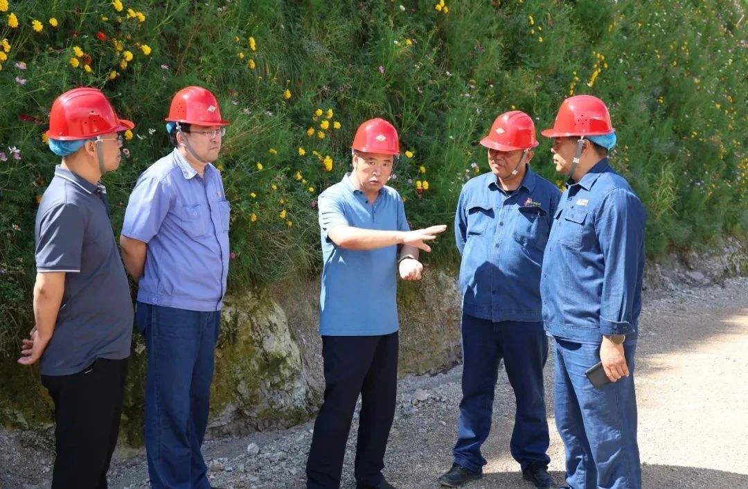 陜煤集團(tuán)第九檢查組到陜鋼集團(tuán)漢鋼公司開展三季度安全環(huán)保大檢查 陜煤集團(tuán)第九檢查組到陜鋼集團(tuán)漢鋼公司開展三季度安全環(huán)保大檢查