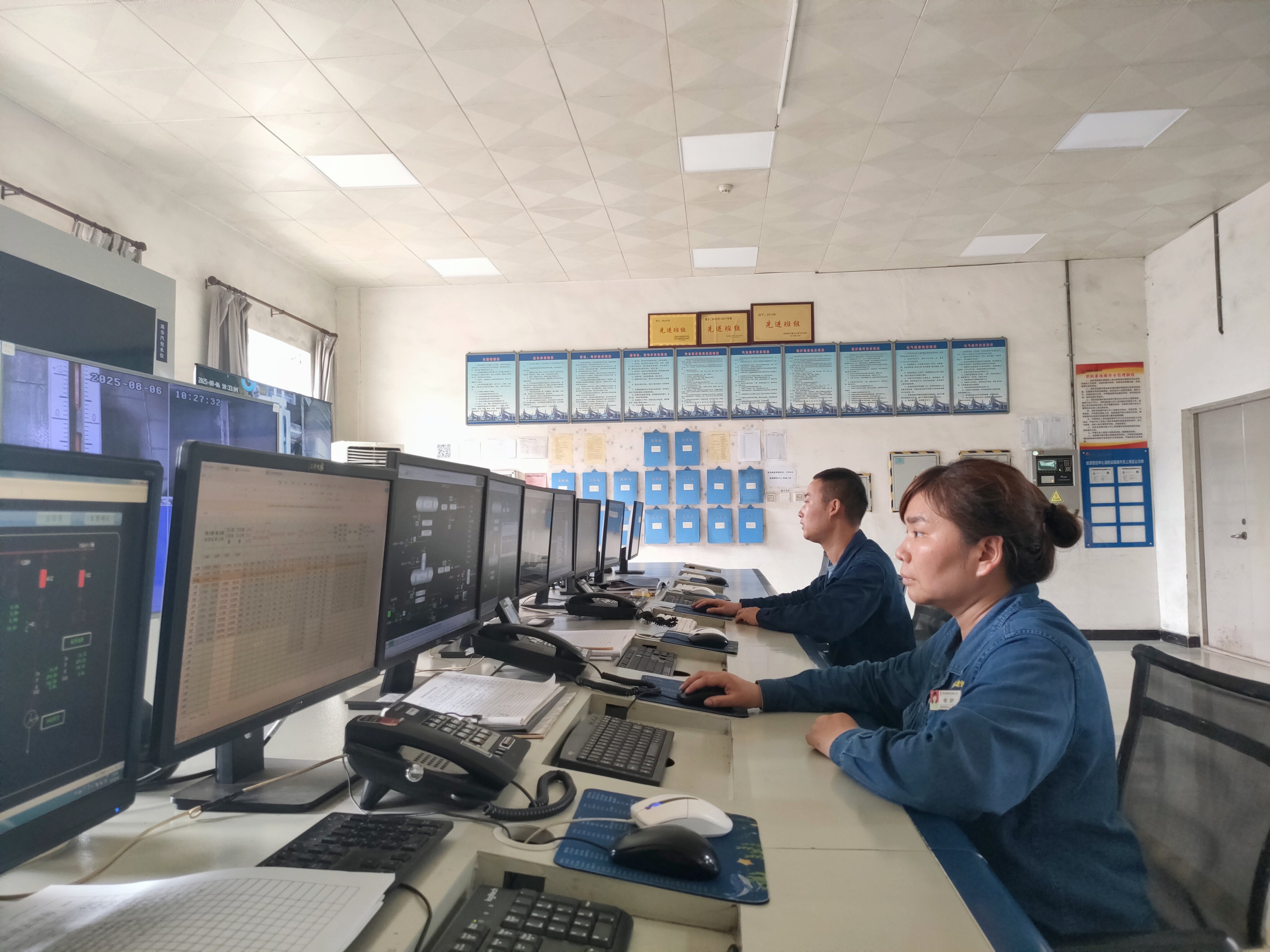 協(xié)同聯(lián)動攻堅 全員創(chuàng)新創(chuàng)效 協(xié)同聯(lián)動攻堅 全員創(chuàng)新創(chuàng)效