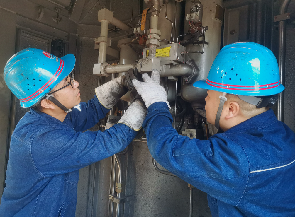 奮戰四季度 一線攻堅淬青春 奮戰四季度 一線攻堅淬青春